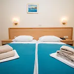 Hotel Centinera Banjole
