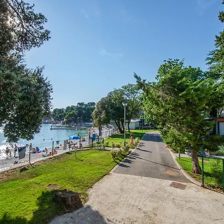 Centinera 3* Banjole