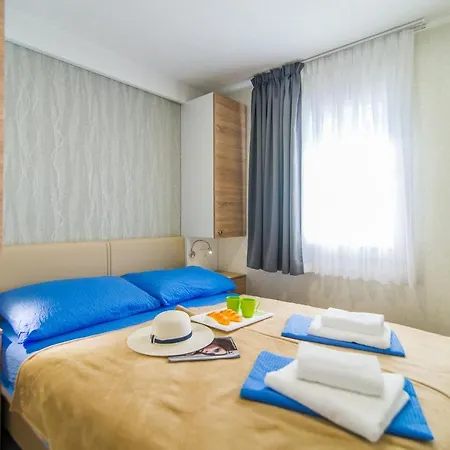 ホテル Centinera 3*