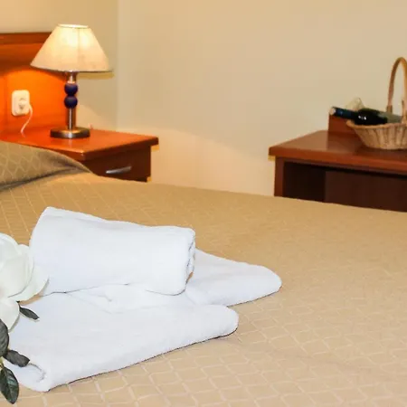 Centinera 3* Banjole