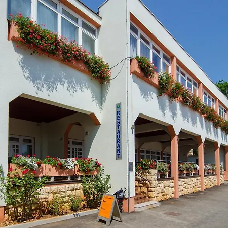 Hotel Centinera Banjole