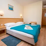 Centinera Hotel 3*