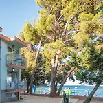 Centinera Hotel 3*