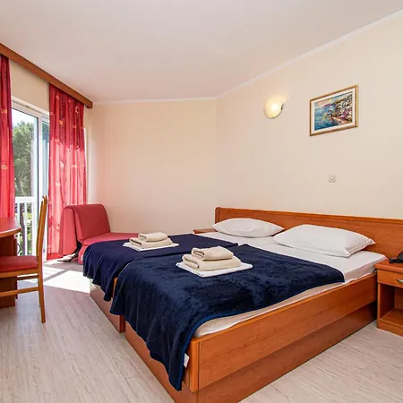 Centinera Hotel