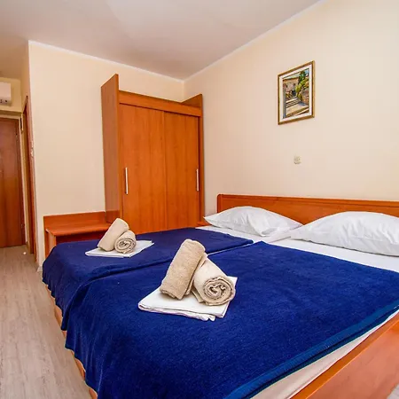 Centinera Szálloda Banjole