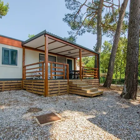 Centinera Hotel Banjole