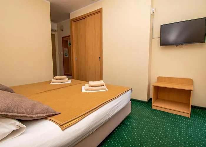 Centinera 3* Banjole