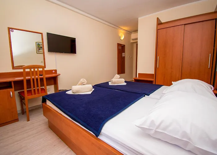 Hotel Centinera Banjole