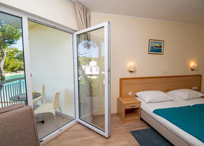 Centinera 3* Banjole