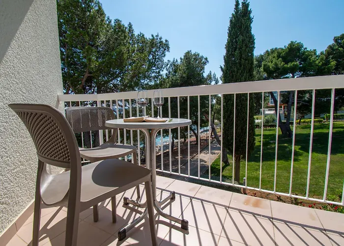 Centinera 3* Banjole